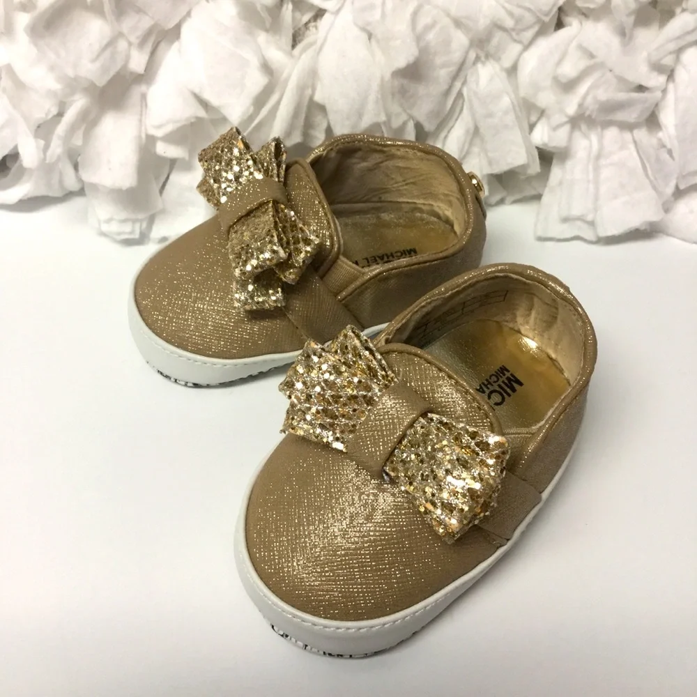 MICHAEL MICHAEL KORS sz 3 Baby Shoes Soft Sole Slip On Metallic Bows Gold NWT